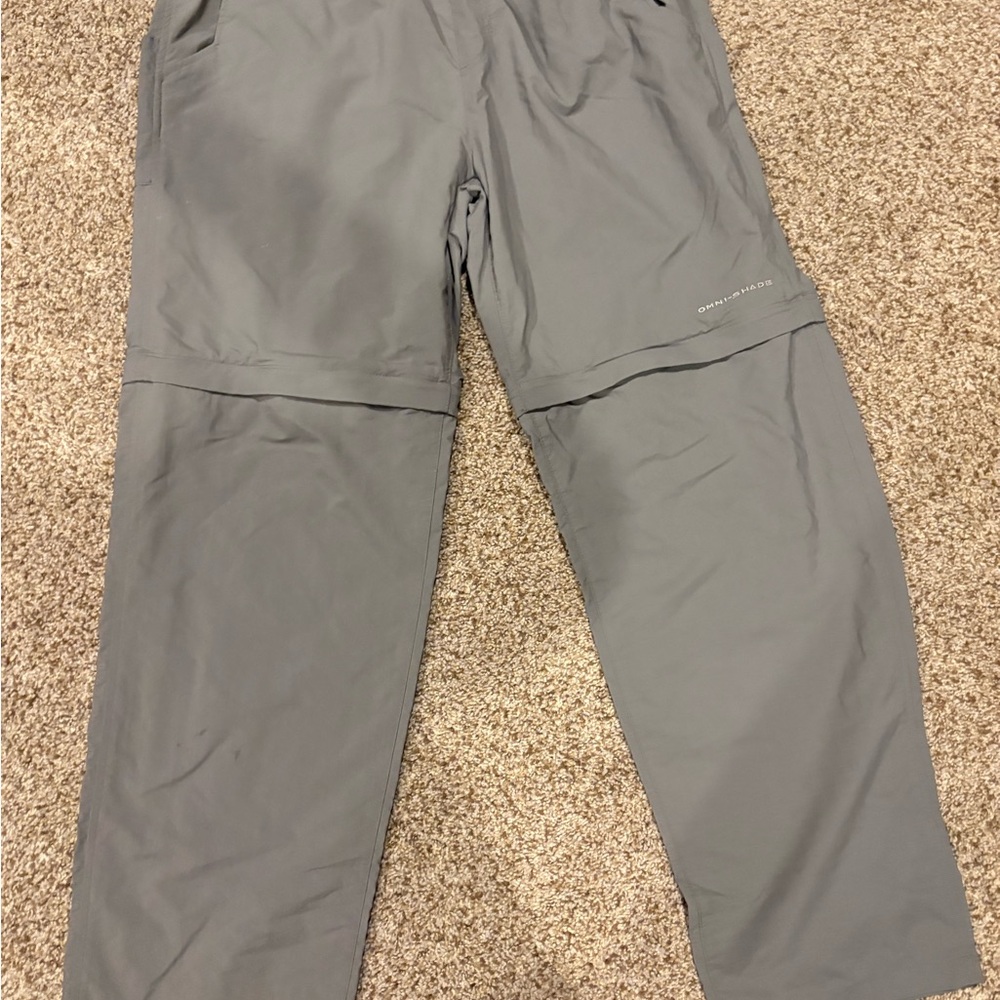 Columbia Men's Gray convertible pants